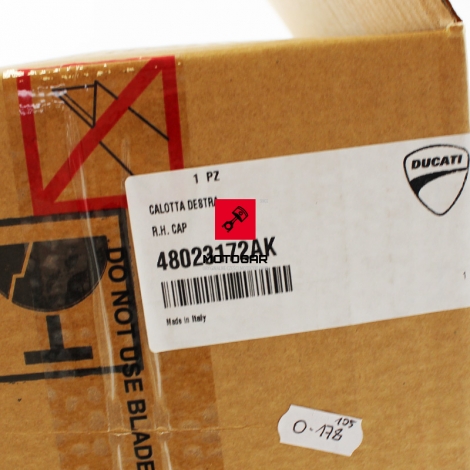 Osłona baku Ducati Diavel 2013-2018 Prawa [OEM: 48023172AK]