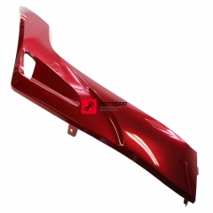 Osłona boczna podłogi (prawa) (kolor: R369P PEARL SPLENDOR RED) Honda NSC110 [OEM: 83520K44V00ZR]
