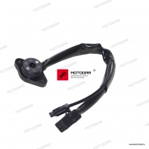 Czujnik biegu neutralnego Yamaha MT-09 (FZ-09), Tracer 900 (FJ-09), XSR900 [OEM: 1RC825400100]