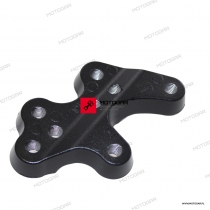 Uchwyt mocowania seta kierowcy lewy Suzuki GSX-R600, GSX-R750 [OEM: 4355114J10]