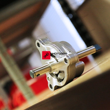 Pompa oleju Suzuki VZ1500, VL1500 Intruder [OEM: 1640040H00]