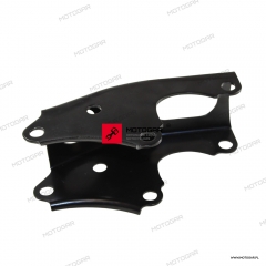 Wspornik, uchwyt silnika, ramy Yamaha YS125 [OEM: 2SBF131600]