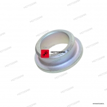 Spacerrr axle Suzuki [OEM: 6474105D00] *