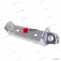 Podnóżek kierowcy prawy Suzuki GSX1400 [OEM: 4351142F00]