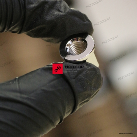 Nakrętka szpilki kolektora wydechowego Honda CBR600, CB900, CBR1000, XL1000V, VTR1000, ST1100, CB1100, ST1300 [OEM: 90304MM5000]