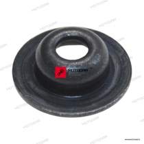 Podkładka ślizgu łańcucha napędowego Suzuki RM125, RM250, RM-Z250, DR-Z400, RM-Z450, RMX450 [OEM: 0916905022]