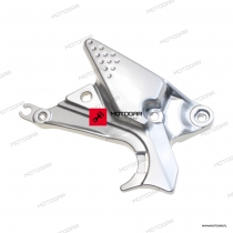 Set, mocowanie, uchwyt podnóżka kierowcy lewy Kawasaki KLE650 Versys [OEM: 350630709458]