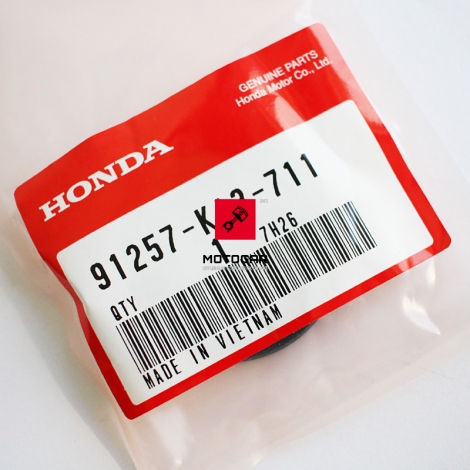 Uszczelniacz koła Honda (28X42X8) CR 125 250 VFR 750 CBR VT 600 GL 1500 [OEM: 91257KA3711]
